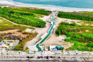 Salinas (PA) inaugura passarela na Praia do Maçarico e reforça potencial turístico